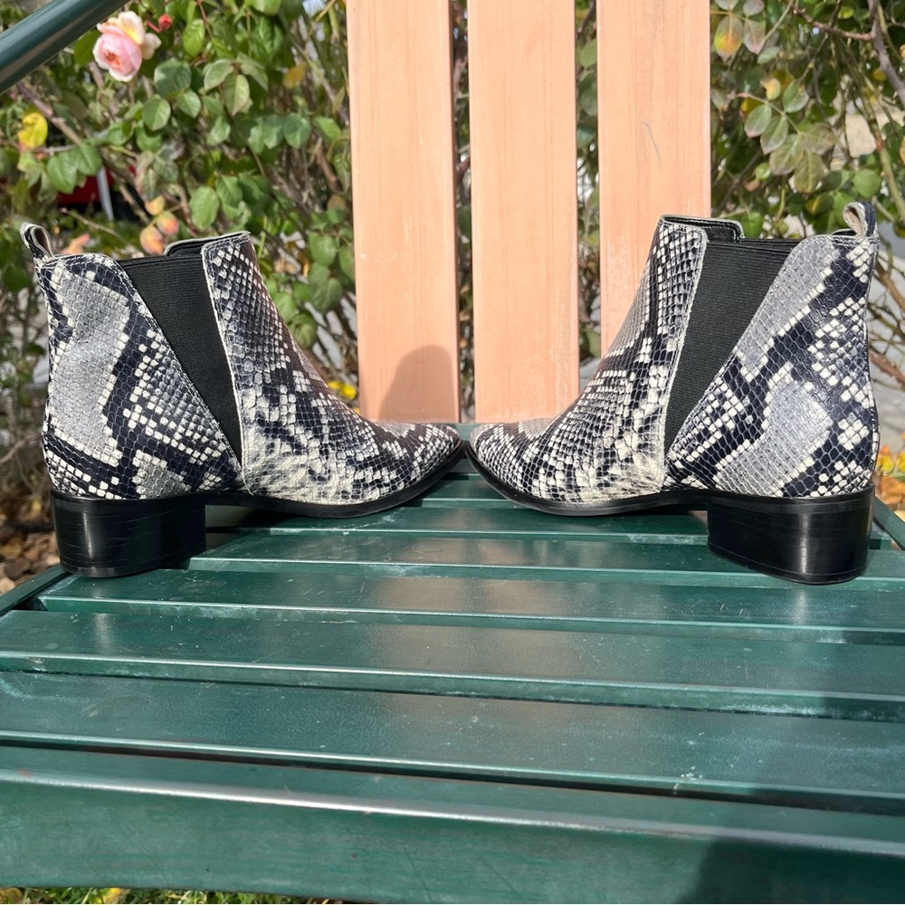 Marc Fisher Yale Pointy Toe Chelsea Bootie - image 3